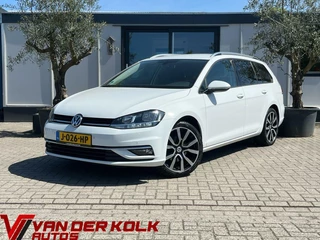 Volkswagen Golf Volkswagen Golf 1.0 TSI Life Alcantara Digital Cockpit LED Navi CarPlay Adaptive Cruise Climate - afbeelding nr 1