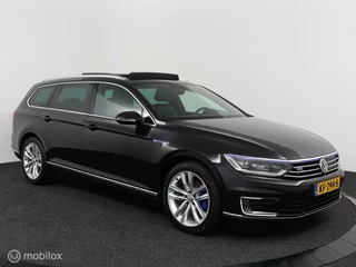 Volkswagen Passat Volkswagen Passat Variant GTE 1.4 TSI 204PK DSG Highline Plug-In Hybrid | MARGE | Vol Opties | 1e Eig | NL Auto | 54dkm | DEALERST - afbeelding nr 2