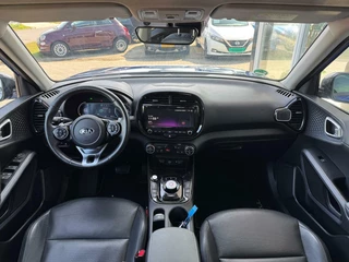 Kia e-Soul Kia e-Soul ExecutiveLine 64 kWh | Adaptive Cruise Control | Head-up Display | Achteruitrijcamera | Navi | Lederen Bekleding | Stoelverwarming/Ventilatie | Climate Control | Harman Kardon | - afbeelding nr 8