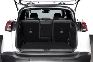 Opel Crossland X Opel Crossland X 1.2 83 PK Edition | Cruise | Stoel-+Stuurverw. | Afn.Trekhaak | PDC | App.Connect | Auto.Airco | LM 16