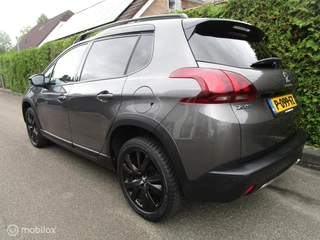 Peugeot 2008 Peugeot 2008 GT LINE 1.2 130 PK - Navigatie - Camera - afbeelding nr 9