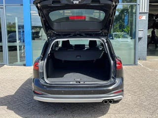 Ford Focus Ford Focus Wagon 1.0 EcoBoost Hybrid Active 125PK Winterpack Adaptieve Cruise SYNC4 Navi Camera Climate Privacy Glass *Compleet* - afbeelding nr 13