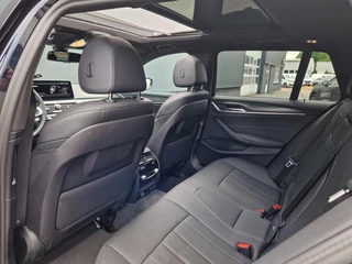 BMW 5 Serie BMW 5-serie Touring 530e /Laser /Pano /HUD /Garantie - afbeelding nr 18