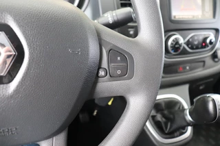 Renault Trafic - A/C Climate - Cruise - Navi - Trekhaak - €13.950,- Excl. - afbeelding nr 21