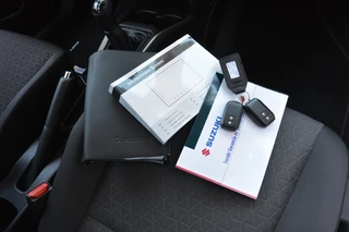 Suzuki Swift Suzuki Swift 1.2 Style AllGrip (4x4) 5-deurs Smart Hybrid Navigatie/Cruise - afbeelding nr 29