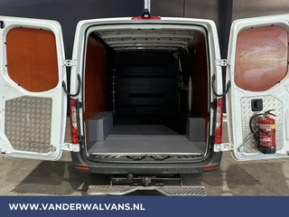 Mercedes-Benz Sprinter Mercedes-Benz Sprinter 316 CDI 164pk 3500kg Trekhaak L2H1 Euro6 Airco | Camera | Navigatie | Cruisecontrol Apple Carplay, Android Auto, Parkeersensoren - afbeelding nr 3