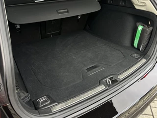 Volvo V60 Volvo V60 2.0 T6 Plug-in hybrid AWD Plus Dark - afbeelding nr 10