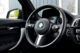 BMW 1 Serie Rijklaarprijs-Garantie Schuifdak Led Navigatie Leder - afbeelding nr 34