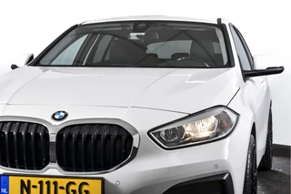 BMW 1 Serie | Cruise | PDC | NAV+ Apple Car Play | EEC | LM 19