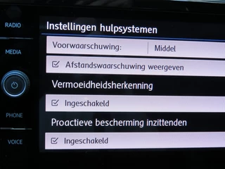 Volkswagen Touran Volkswagen Touran 1.2 TSI CON. SERIES ,,SOUND'' / Camera / Wegklap.haak / Stoelverwarming / - afbeelding nr 54