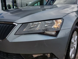 Škoda Superb 1.4 TSI 126pk Active Business | Origineel NL | Navi + Apple Carplay + Android Auto | Clima | Cruise | Pdc | Bluetooth Carkit+Streaming | Licht+Regensensor | Mistlampen | 16''lm | Trekhaak - afbeelding nr 44