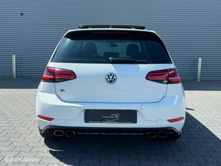Volkswagen Golf Volkswagen Golf 2.0 TSI 4Motion R - afbeelding nr 8