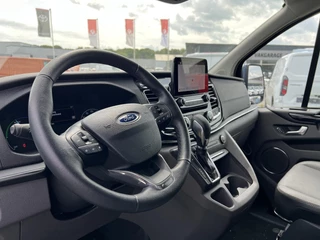 Ford Tourneo Custom Ford Tourneo Custom 320 1.0 EcoBoost L1H1 PHEV Titanium Zuid | incl. BTW en BPM | 8 persoons ! | Navigatie | Xenon - afbeelding nr 19