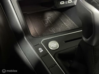 Volkswagen Taigo Volkswagen Taigo 1.5 TSI R-Line Business DSG | CARPLAY|CLIMA - afbeelding nr 29