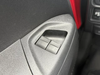 Toyota Aygo Toyota Aygo 1.0 VVT-i x-play Cruise Control,5 Deurs,Elekt.Ramen,N.A.P,Zeer Zuinig,Apk tot 11-2025 - afbeelding nr 23