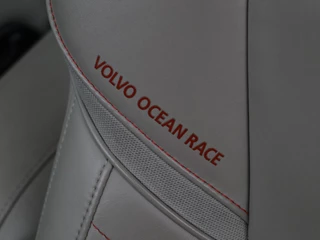 Volvo V40 Volvo V40 Cross Country 2.0 D2 Ocean Race | Leder | Stoelverwarming |  Trekhaak | Climate control | Bluetooth | Cruise control - afbeelding nr 6
