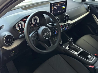 Audi Q2 Audi Q2 ✅2025✅35 TFSI ✅FACELIFT✅ S EDITION 150PK VIR.COCKPIT ELEK.KLEP TOUCHSCREEN CARPLAY NAVI CAMERA MATRIX LED STOELVERW. PDC KEYLESS 2025 