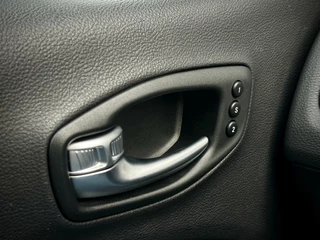 Jeep Compass Jeep Compass 1.4 Multiair 140PK! LEDER|STUURVERW|NAVI|LANEASS|BEATS - afbeelding nr 12