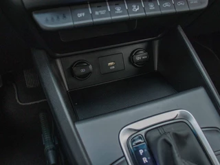 Hyundai Kona Hyundai Kona 1.6 GDI HEV Comfort Smart | Navigatie | Hybride! - afbeelding nr 38