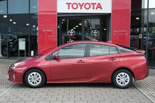 Toyota Prius Toyota Prius 1.8 122PK Hybrid Aspiration Automaat | Bluetooth | - afbeelding nr 8