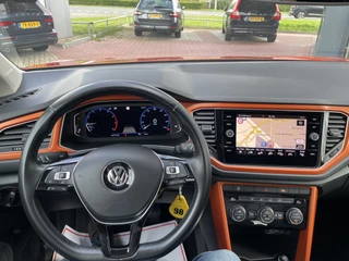 Volkswagen T-Roc Navigatie Camera Virtual Cockpit Clima ACC Extra Getint Glas 17 Inch velgen Mirror LInk Carplay Android Auto DAB 1e Eigenaar NL Auto - afbeelding nr 11