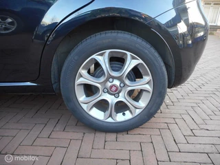 Fiat Punto Fiat Punto TwinAir Turbo 100 Lounge NAVI+RESERVEWIEL+METALLIC - afbeelding nr 10