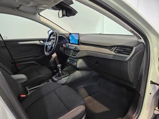Ford Focus Ford Focus 1.5 EcoBoost 150PK Titanium Business / NL Auto - afbeelding nr 23