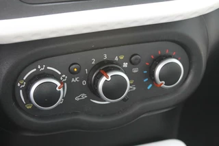 Renault Twingo Renault Twingo 1.0 SCe Collection - afbeelding nr 20
