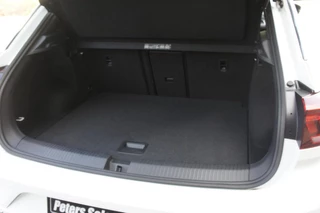 Volkswagen T-Roc VW T-Roc 1.5 TSI DSG 2x R-line ACC|Navi|Clima|IQdrive|Stoelverwarming - afbeelding nr 17