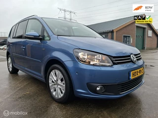 Volkswagen Touran Volkswagen Touran 1.4 TSI Highline automaat/7p./navi/pdc - afbeelding nr 1