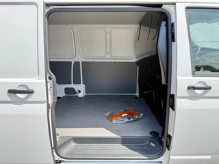 Volkswagen e-Transporter Volkswagen e-Transporter 113PK L2H1 138KM WLTP 37,3kWh 100% Elektrisch ABT E-transporter Airco - afbeelding nr 10