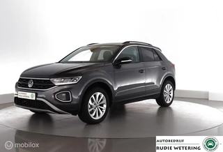 Volkswagen T-Roc 1.5 TSI 150pk Automaat Business led|nav|cam|dab|tel|ecc|acc|lmv17