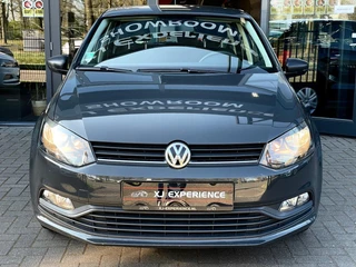 Volkswagen Polo Volkswagen POLO 1.0 Bluemotion / Nardo / 2017 / Weinig KM!! - afbeelding nr 1