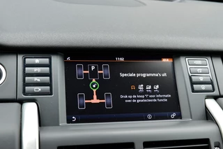 Land Rover Discovery Sport Rijklaarprijs-Garantie Panorama dak Leder navigatie Xenon 1e Eigenaar - afbeelding nr 24