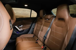 Mercedes-Benz A-Klasse Mercedes A-klasse 250e AMG|Pano|Leder|Night|Camera|Ambiance| - afbeelding nr 11