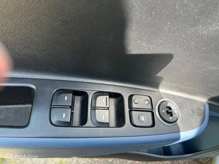 Hyundai i10 Hyundai i10 1.0i i-Motion Comfort Airco 5 PERS! - afbeelding nr 11