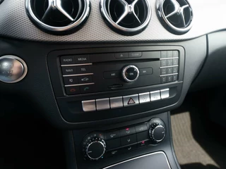 Mercedes-Benz B-Klasse Mercedes B-klasse 180 Automaat Ambition | Navigatie | Stoelverwarming | Trekhaak | 37.557 km - afbeelding nr 18
