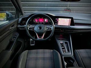 Volkswagen Golf Volkswagen Golf 2.0 TSI GTI PANO|IQ LIGHT|DCC|ACC|NARDO - afbeelding nr 26