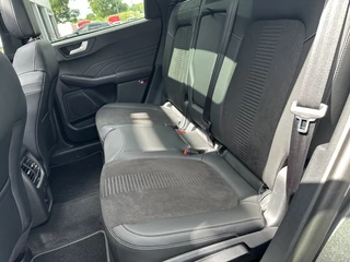 Ford Kuga Ford Kuga 2.5 PHEV Active X PANODAK! TECHPACK! WINTERPACK! - afbeelding nr 29