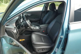 Hyundai Kona Hyundai Kona EV Premium 64 kWh Warmtepomp | Surf Blue | Leder/Stoelverwarming-koeling/LED/Carplay/Complete auto! - afbeelding nr 13