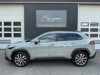 Toyota Corolla Cross Toyota Corolla Cross Hybrid 140 Dynamic ook in kleur zwart en blauw - afbeelding nr 3