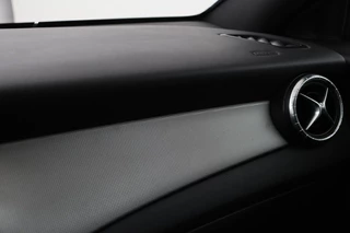 Mercedes-Benz CLA Mercedes-Benz CLA-klasse Shooting Brake 180 Business Solution | Stoelverwarming |  Full LED | Half leder | Sportstoelen | Camera | Trekhaak | Navigatie | Park Assist | Cruise control | Airco | Bluetooth - afbeelding nr 28