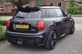 MINI Cooper MINI Cooper John Works 2.0 Automaat (231pk) Pano/Kuipstoelen/JCW Pro/JCW uitlaat/ACC - afbeelding nr 23