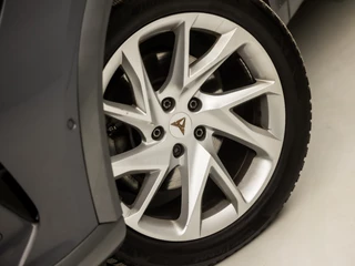 CUPRA Formentor 150Pk Automaat (APPLE CARPLAY, GROOT NAVI, SFEERVERLICHTING, LEDER, CAMERA, SPORTSTOELEN, STUUR/STOELVERWARMING, GETINT GLAS, KEYLESS, ADAPTIVE CRUISE, NIEUWSTAAT) - afbeelding nr 35