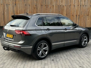 Volkswagen Tiguan Volkswagen Tiguan 1.5 TSI ACT Highline Business R DSG | LED | Trekhaak | Stoelverwarming | Navigatiesysteem | Apple CarPlay | Parkeersensoren voor en achter | Keyless - afbeelding nr 2