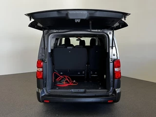 Toyota ProAce Toyota PROACE Electric Shuttle Long Extra Range Cool 75 kWh 9 pers. Navigatie Apple Carplay/Android Auto Parkeersensoren Cruise Control Lichtmetalen velgen Getinte ramen Airco - afbeelding nr 9