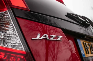 Honda Jazz All in rijklaarprijs | 1e eig. | Dealer onderh. | Navi - afbeelding nr 35
