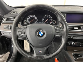 BMW 7 Serie BMW 7 Serie 740d xDrive High Executive M-Sport-Pack GEAR BOX PROBLEM  M-Sport Pack Aut. *PANO | HEAD-UP | LUXURY-LEATHER | SOFT-CLOSE | FULL-LED | MEMORY-PACK | HARMAN/KARDON-SURROUND | TOPVIEW | BLINDSPOT | KEYLESS | HEATED-SPORTSEATS | DIGI- - afbeelding nr 26