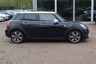 MINI Cooper MINI Cooper Mini 1.5 60 Years Edition / Panoramadak / Head-up / Leder / Harman Kardon / 17'' / Navigatie / DAB / Cruise Control - afbeelding nr 5