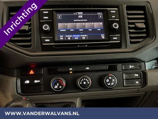 Volkswagen Crafter Android Auto,  3000kg Trekhaak, Parkeersensoren, Bijrijdersbank - afbeelding nr 17